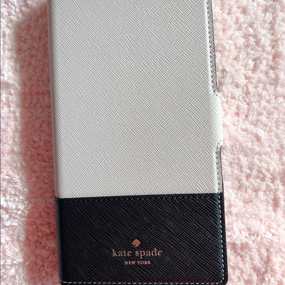 Kate Spade iPhone XS Magnetic Wrap Folio